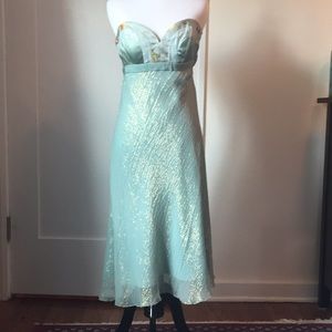 Nicole Miller collection strapless short dress